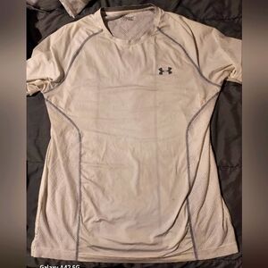 Large UnderArmor Drifit shirt.